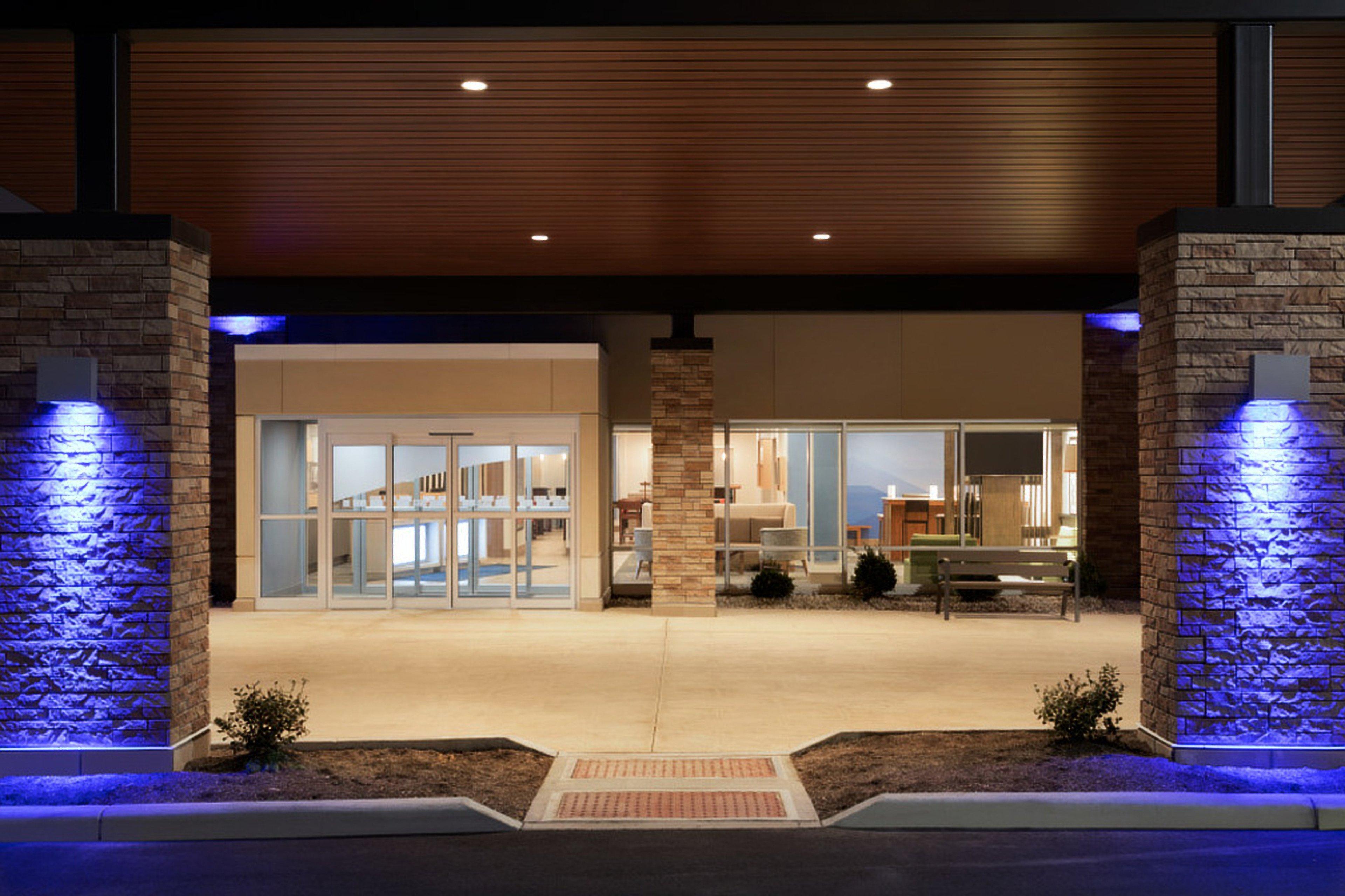 Holiday Inn Express & Suites - Cincinnati Ne - Red Bank Road By Ihg Εξωτερικό φωτογραφία