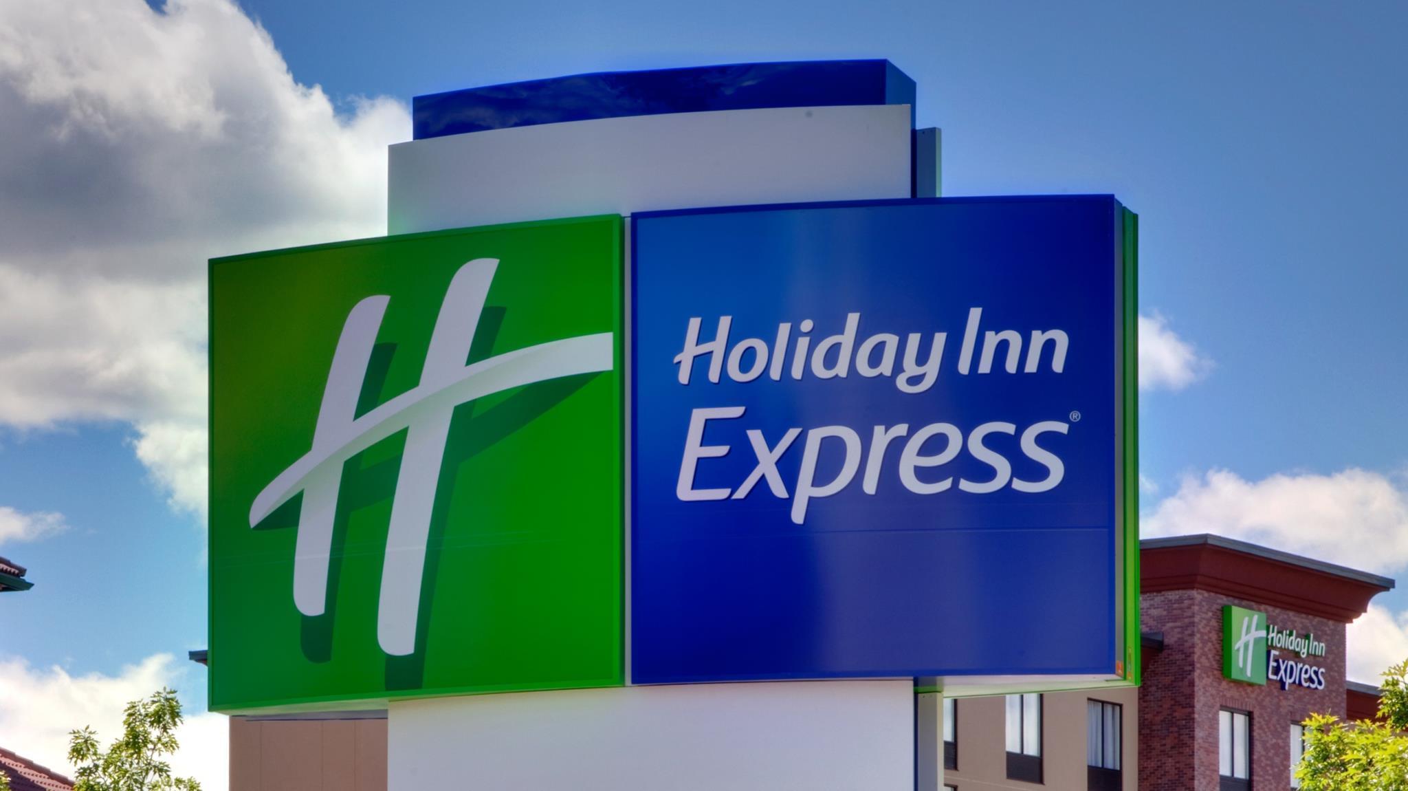 Holiday Inn Express & Suites - Cincinnati Ne - Red Bank Road By Ihg Εξωτερικό φωτογραφία